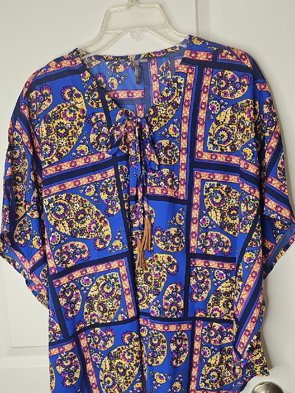 new directions Women's Blue Paisley Tie-Front Tunic with Tassels Size M